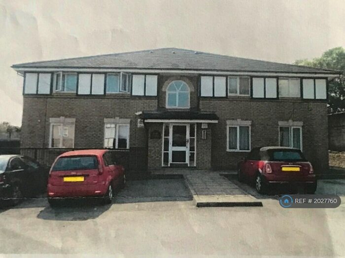 1 Bedroom Flat To Rent In Redwood Court, Dartford, DA1