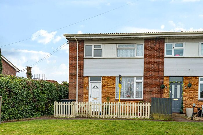 2 Bedroom End Terrace House To Rent In Vigo Road, Andover, Hampshire, SP10