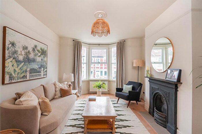 3 Bedroom Terraced House For Sale In Grove Park Road, Brislington, BS4