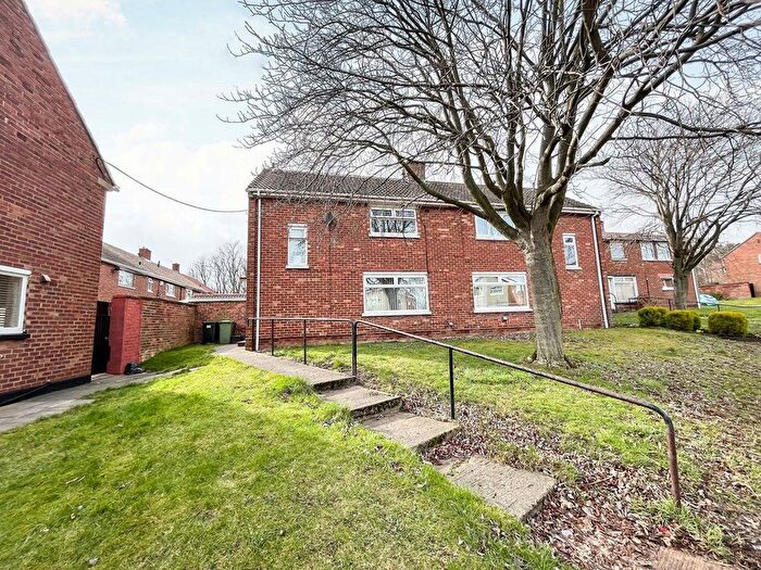 3 Bedroom Semi Detached House For Sale In Neville Road, Peterlee, SR8