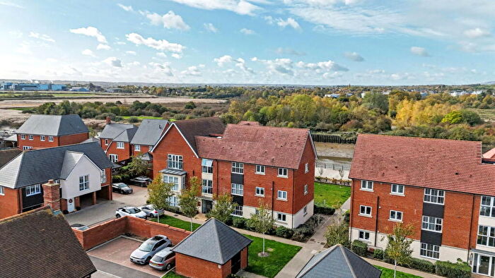 2 Bedroom Flat For Sale In Waterman Way, Peters Village, Wouldham, Rochester, ME1