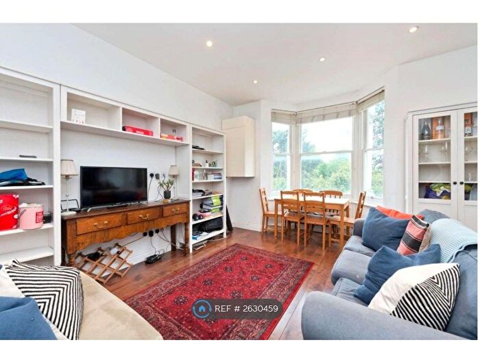2 Bedroom Flat To Rent In Fulham Palace Road, London, SW6