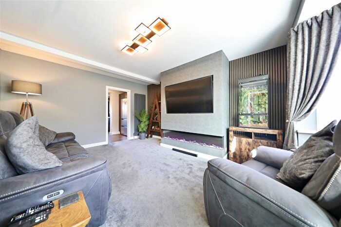 2 Bedroom Terraced House For Sale In Camborne Grove, Hull, HU8