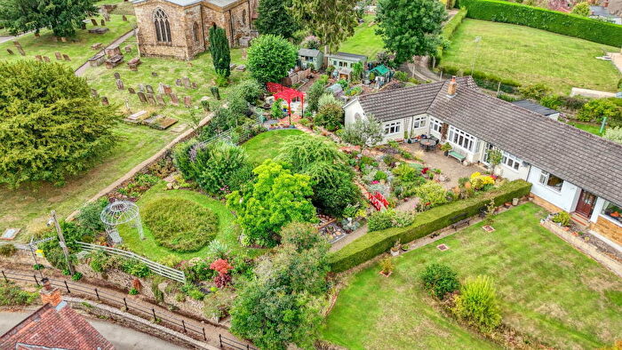 4 Bedroom Semi-Detached Bungalow For Sale In Vicarage Hill, Badby, Northamptonshire, NN11