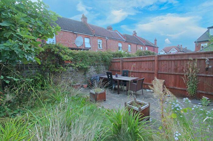 1 Bedroom Flat For Sale In Hindes Road, Harrow, HA1