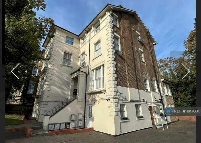 2 Bedroom Flat To Rent In Belvedere Road, London, SE19