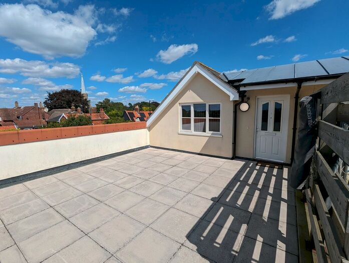 2 Bedroom Flat To Rent In High Street, Wickham Market, Woodbridge, IP13