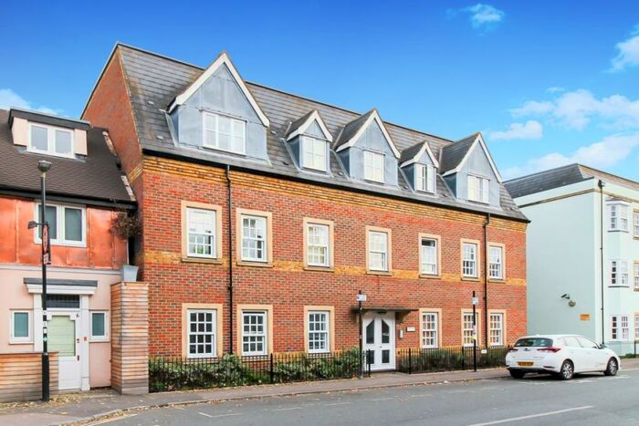 2 Bedroom Flat To Rent In St Thomas Street, City Centre, OX1