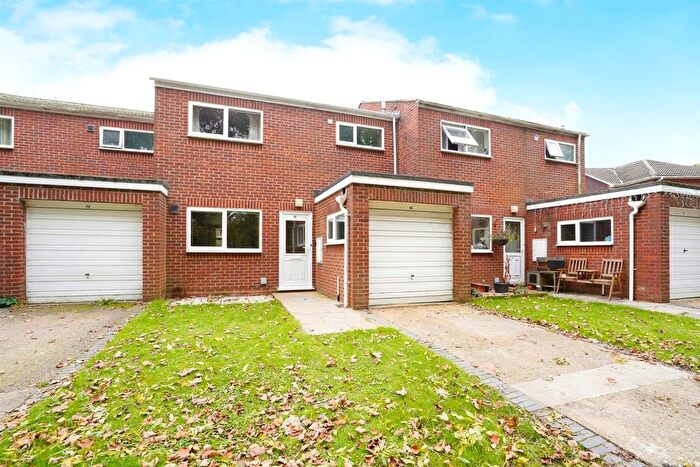 3 Bedroom Terraced House For Sale In Harding Close, Redbourn, St. Albans, AL3