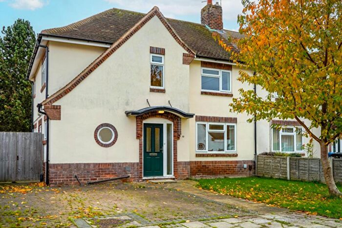 3 Bedroom Semi-Detached House For Sale In Lutterell Way, West Bridgford, Nottingham, NG2