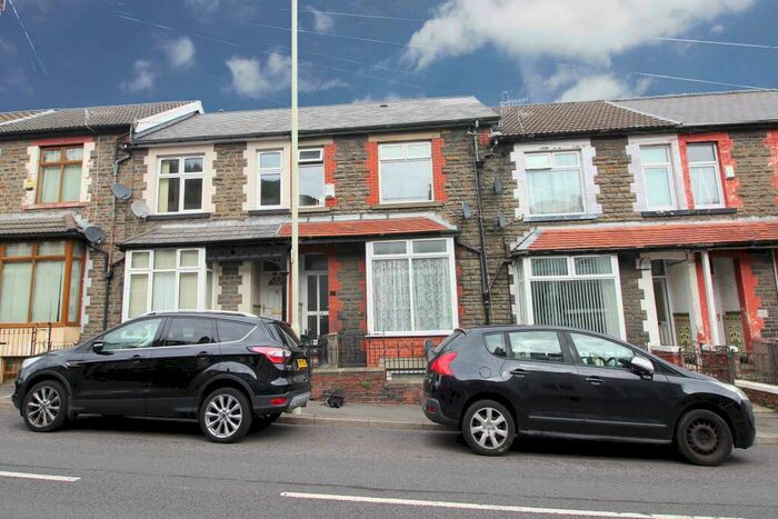 1 Bedroom Flat To Rent In North Road, Ferndale, CF43