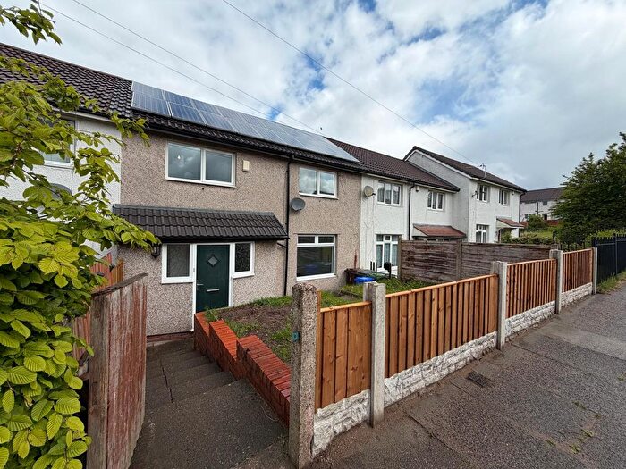 3 Bedroom Terraced House To Rent In Fields Farm Road, Hyde, SK14