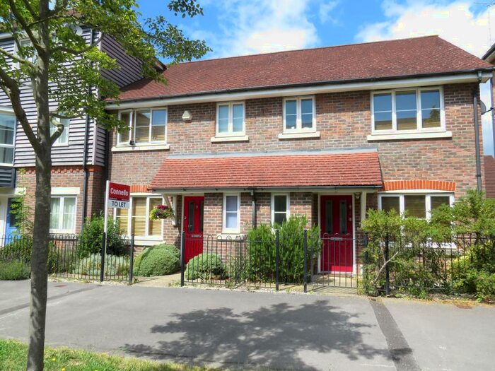 3 Bedroom House To Rent In Richards Field, Chineham, Basingstoke, RG24