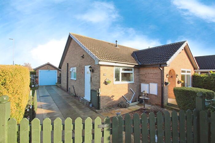 3 Bedroom Detached Bungalow For Sale In Bamburgh Road, Leeds, LS15