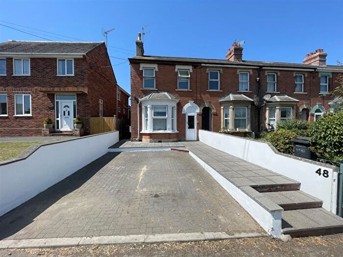 2 Bedroom End Terrace House For Sale In Station Road, Crewkerne - Viewing Advised, TA18