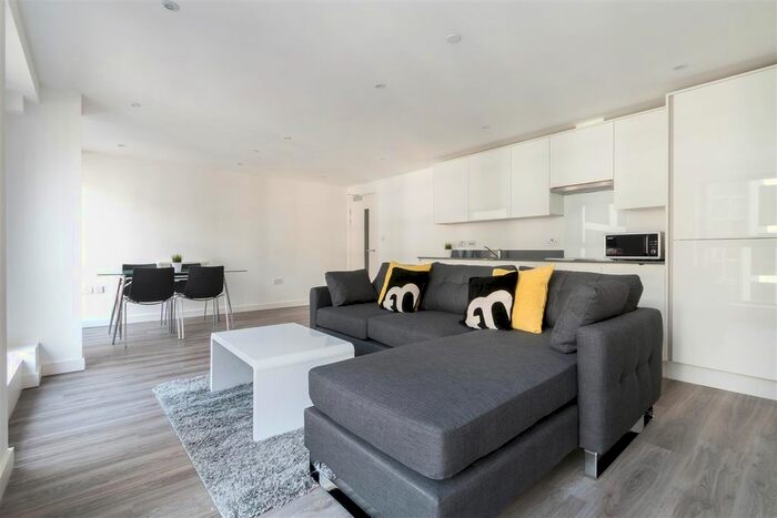 1 Bedroom Flat To Rent In One Swallow Street, Swallow Street, B1