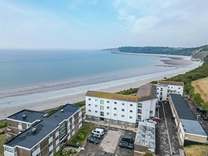 1 Bedroom Flat For Sale In Maes-Y-Coed, Barry, CF62