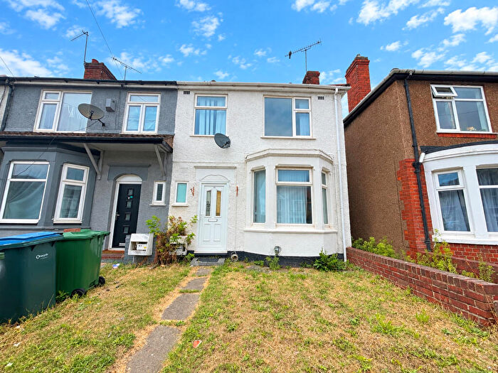 3 Bedroom House To Rent In Burnaby Road, CV6