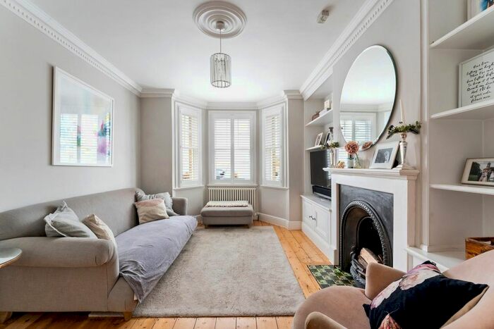4 Bedroom End Of Terrace House To Rent In Ives Road, Hertford, SG14