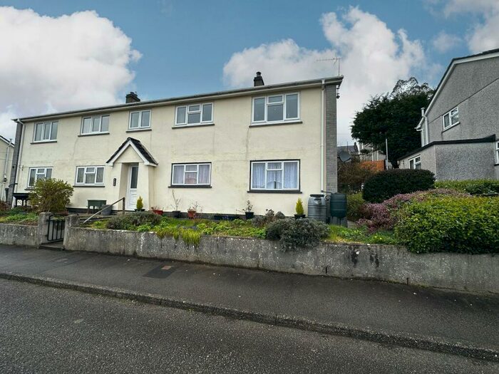 2 Bedroom Flat For Sale In St. Andrews Close, Calstock, PL18