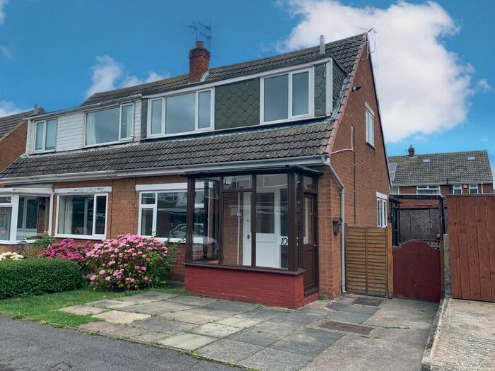 3 Bedroom Semi-Detached House To Rent In Chartwell Close, Marske-By-The-Sea, Redcar, North Yorkshire, TS11