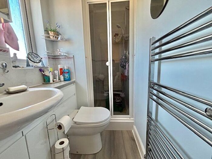 3 Bedroom Detached House For Sale In Grafton Road, Selsey, PO20