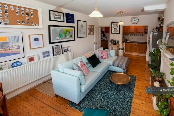 1 Bedroom Flat To Rent In Stamford Grove West, London, N16