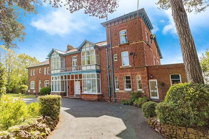 1 Bedroom Flat For Sale In Belle Vue Road, Paignton, Devon, TQ4