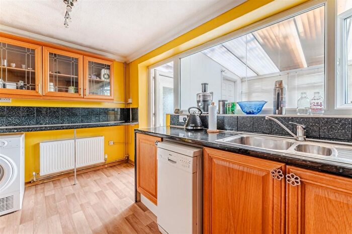 2 Bedroom Semi Detached House For Sale In Alington Close, Finedon, NN9