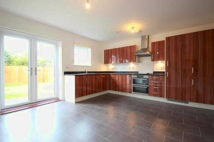 4 Bedroom Terraced House To Rent In Campus Avenue, Dagenham, RM8