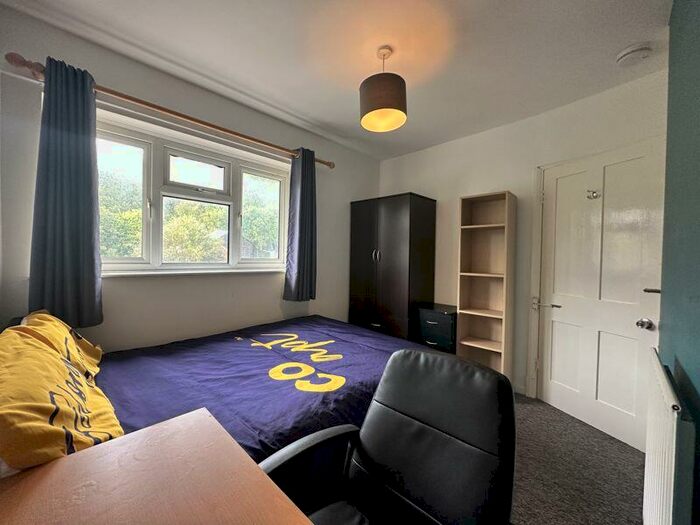 4 Bedroom Terraced House To Rent In Saunders Park View, Brighton, BN2