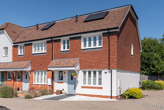 3 Bedroom Terraced House For Sale In Randall Close, Beare Green, RH5