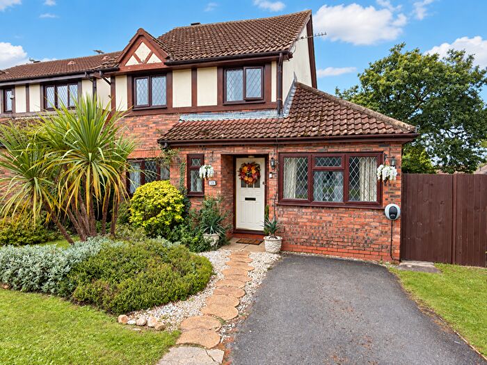3 Bedroom Detached House For Sale In Heol Penycae, Gorseinon, Swansea, SA4
