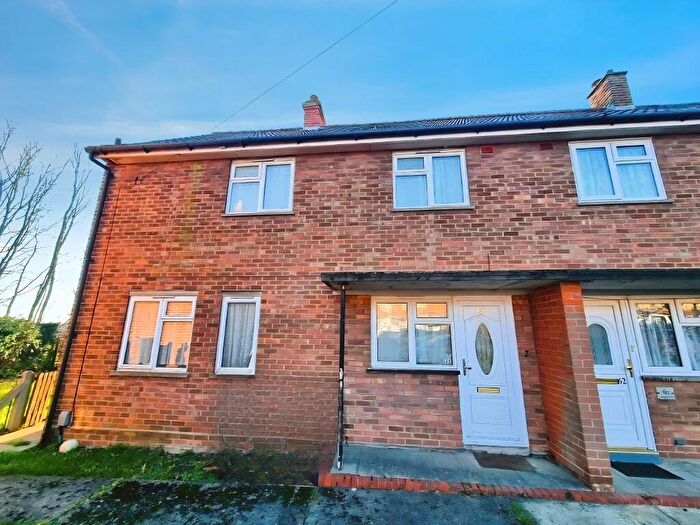 3 Bedroom Semi Detached House To Rent In Waterford Road, , Ipswich, IP1