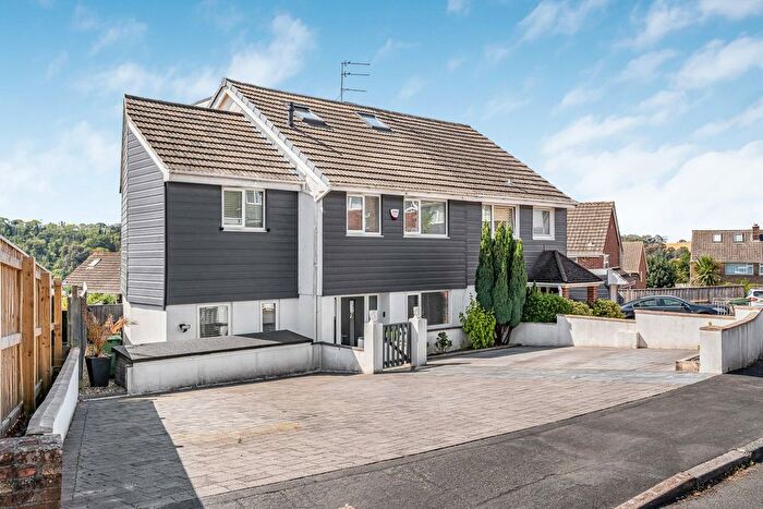 4 Bedroom Semi Detached House For Sale In Ashleigh Close, Tamerton Foliot, Plymouth, PL5