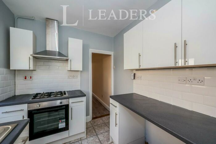 2 Bedroom Terraced House To Rent In St Marks Road, PO2