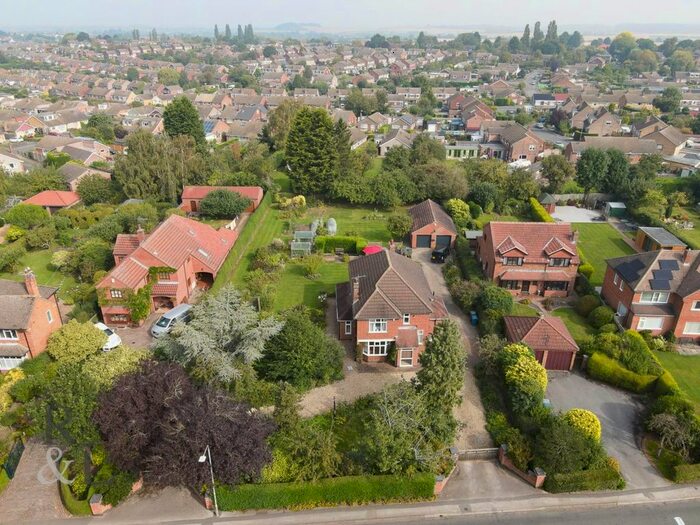 3 Bedroom Detached House For Sale In Selby Lane, Keyworth, Nottingham, NG12