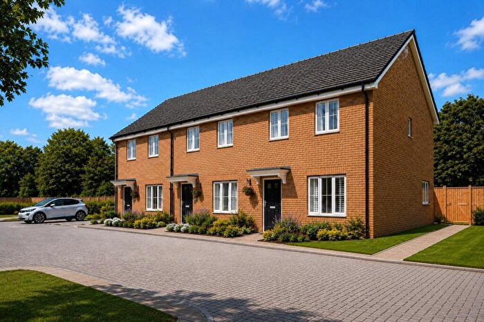 3 Bedroom Terraced House For Sale In Pearmain Close, Orchard Gardens, St Albans, St. Albans, AL2