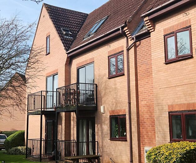 2 Bedroom Flat To Rent In Curlew Wharf, Nottingham, Nottinghamshire, NG7