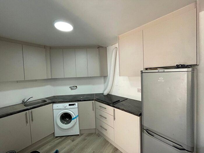 1 Bedroom Studio To Rent In Southall, UB1