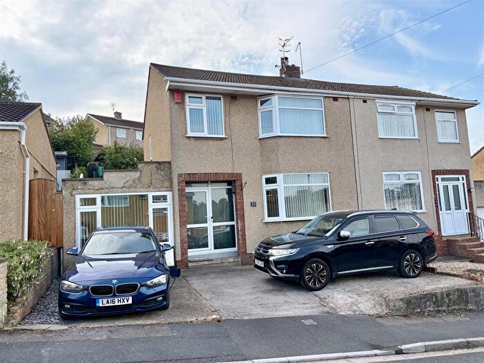 3 Bedroom Semi-Detached House For Sale In Park View, Bristol, BS15