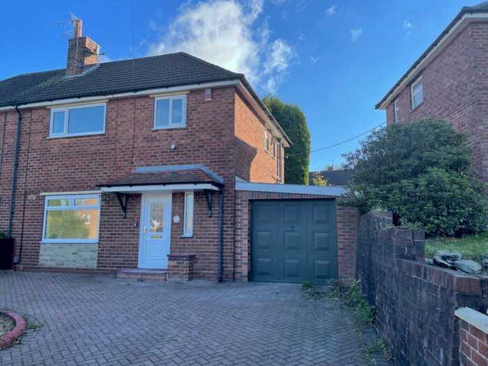 3 Bedroom Semi-Detached House To Rent In Rutland Road, Kidsgrove, Stoke-on-trent, ST7