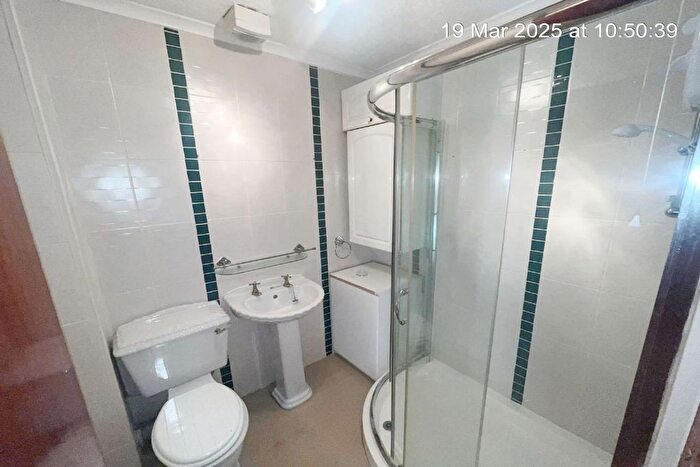 1 Bedroom Flat For Sale In , Lynedoch Street, First Floor, Greenock, PA15