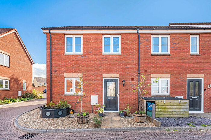 3 Bedroom End Of Terrace House For Sale In Brooks Warren, Cranbrook, EX5