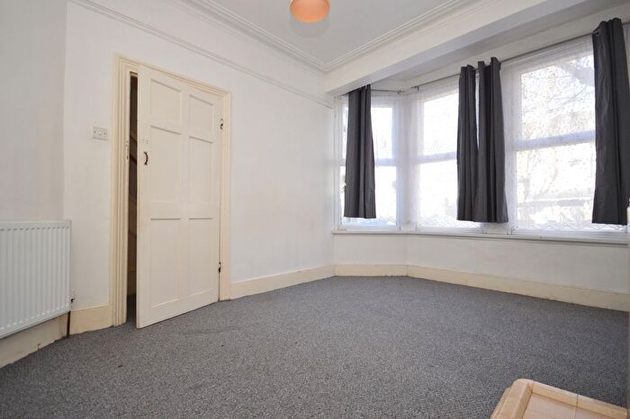3 Bedroom End Terrace House To Rent In Henniker Gardens, East Ham, E6