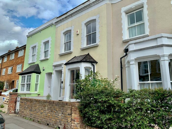 4 Bedroom Terraced House To Rent In Defoe Road, Stoke Newington, N16