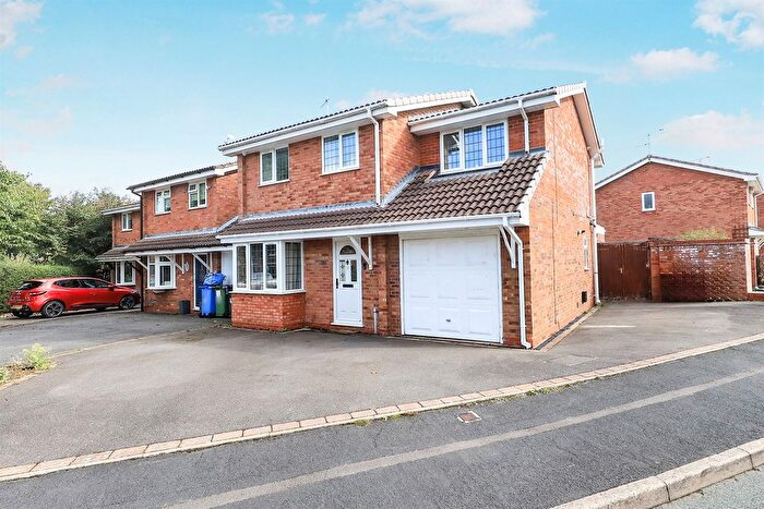 4 Bedroom Detached House For Sale In St. Andrews Drive, Perton, Wolverhampton, WV6