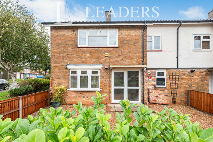 3 Bedroom End Of Terrace House To Rent In Broadwater Crescent, Stevenage, SG2