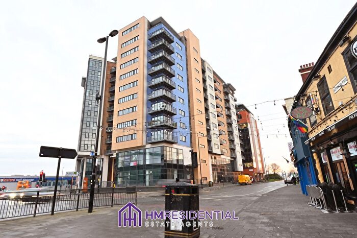 2 Bedroom Flat To Rent In The Bar, St James Gate, City Center, Newcastle Upon Tyne, NE1