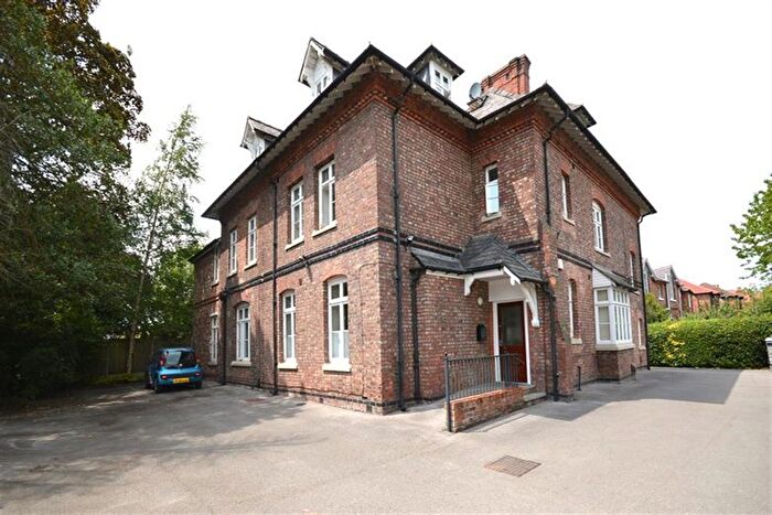 2 Bedroom Flat To Rent In Hazel House, Swann Lane, Cheadle Hulme, SK8